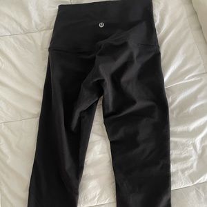 Wunder under lululemon high rise leggings